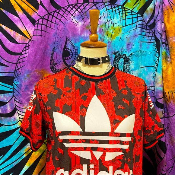 🌈⌗𝕡𝕠𝕡𝕤𝕥𝕨𝕠𝕣𝕝𝕕 𝕤𝕙𝕠𝕡 Dresses & Skirts - 🌈 Beautiful flower sporty dress